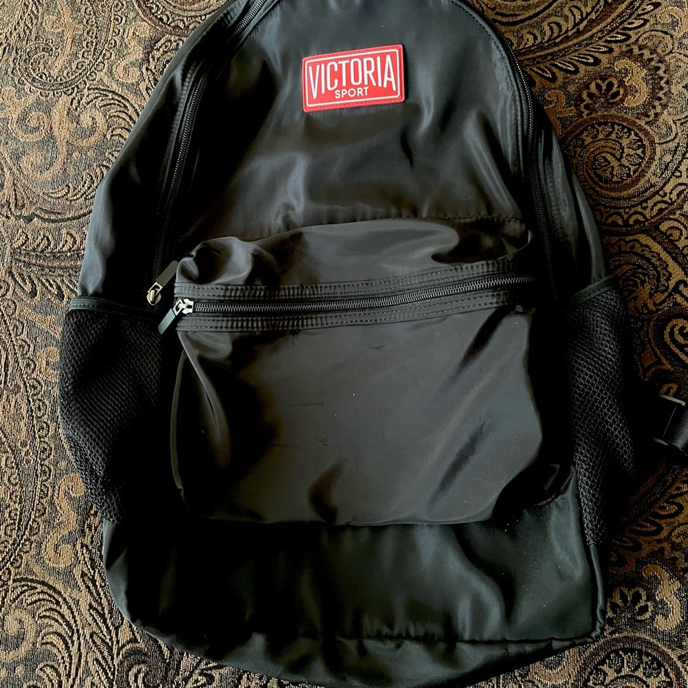 VICTORIA’S SECRET LIMITED EDITION LOGO BACKPACK